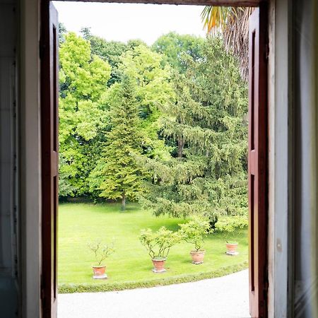 Villa Di Campagna Immersa Nella Natura Zero Branco ภายนอก รูปภาพ